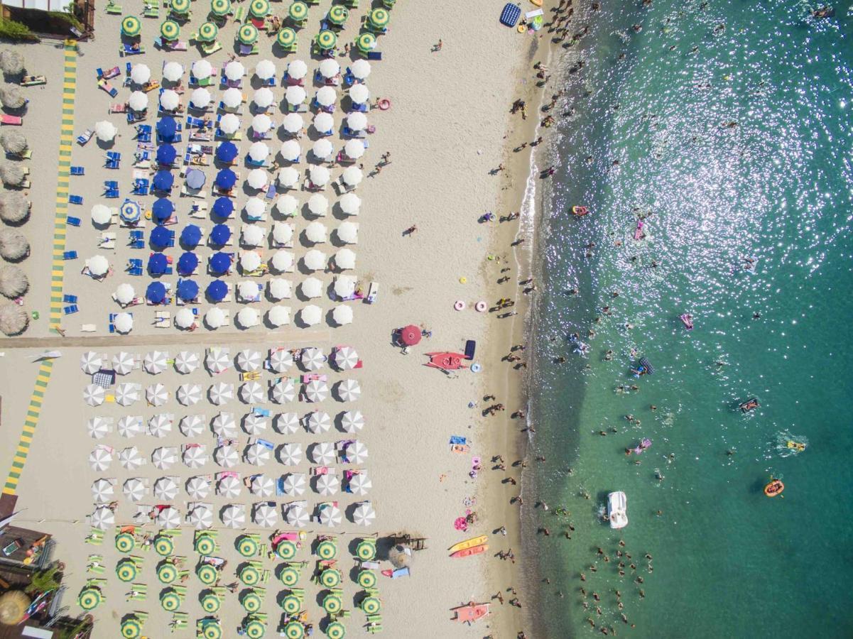 Family Resort Cala Di Luna Marina di Camerota Εξωτερικό φωτογραφία